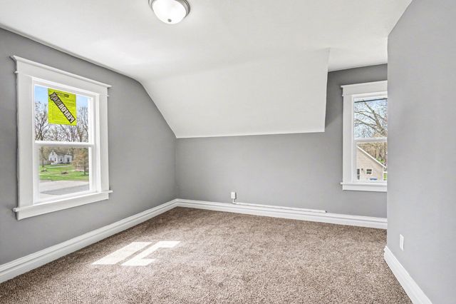 2008 E Stockbridge Avenue, Kalamazoo Twp, MI 49001