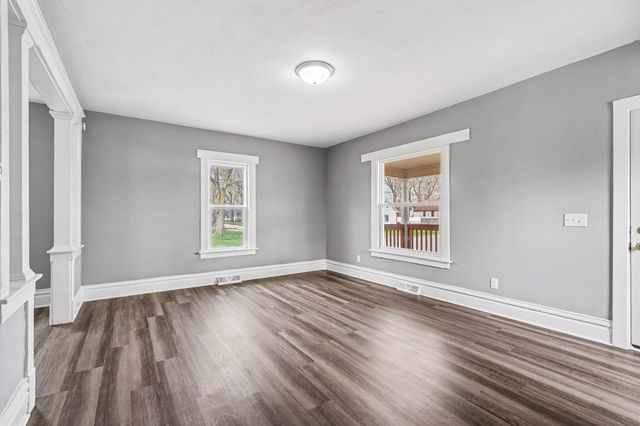 2008 E Stockbridge Avenue, Kalamazoo Twp, MI 49001