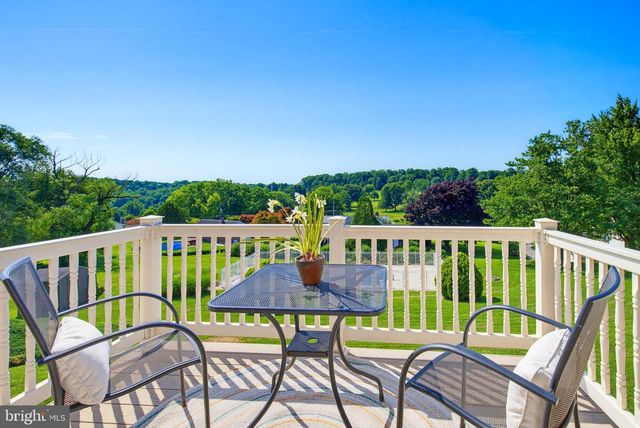 7 OLIVER DR, Quarryville, PA 17566