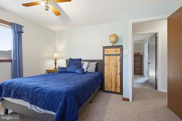 7 OLIVER DR, Quarryville, PA 17566