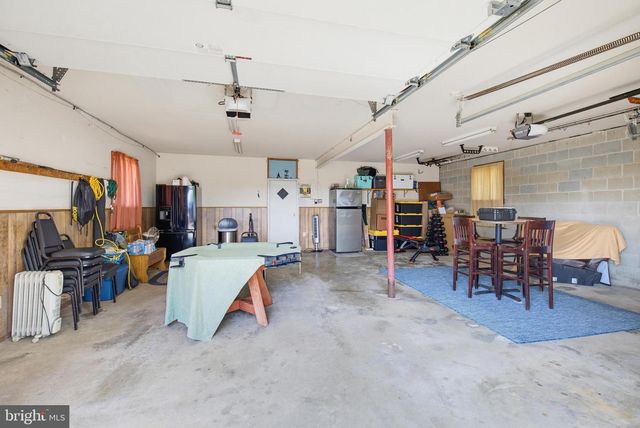 7 OLIVER DR, Quarryville, PA 17566