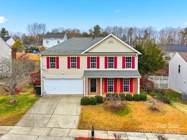 1968 8th Street Lane SE, Hickory, NC 28602