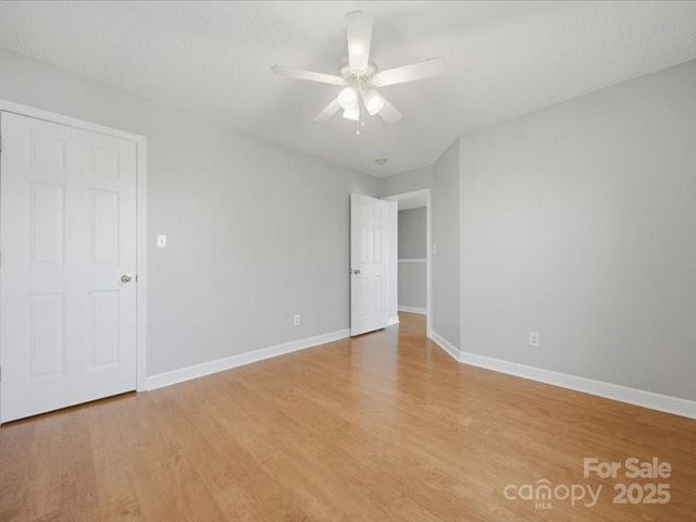 1968 8th Street Lane SE, Hickory, NC 28602