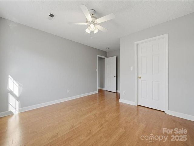 1968 8th Street Lane SE, Hickory, NC 28602