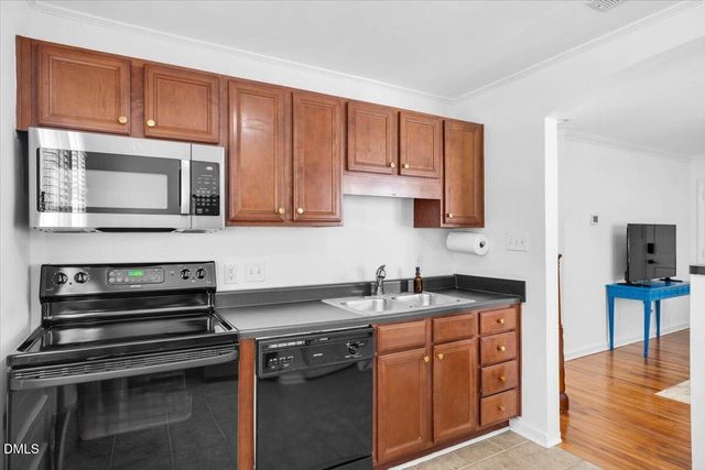 2204 Brewer Street, Raleigh, NC 27608