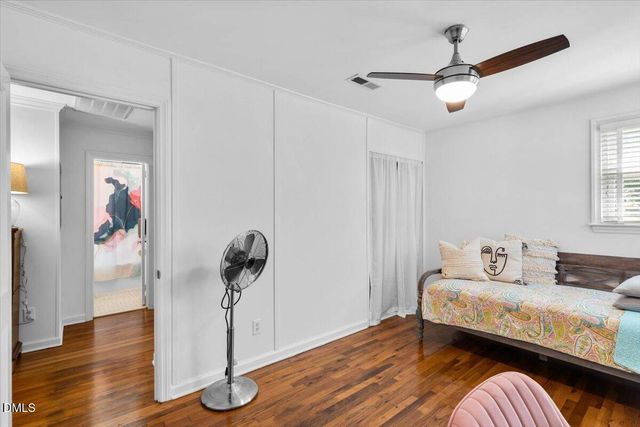 2204 Brewer Street, Raleigh, NC 27608