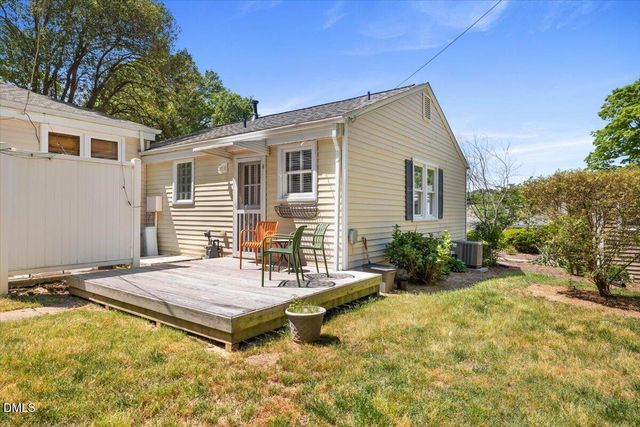 2204 Brewer Street, Raleigh, NC 27608