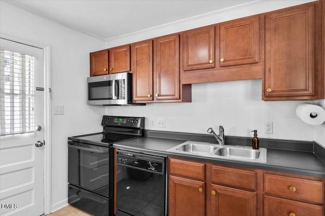 2204 Brewer Street, Raleigh, NC 27608