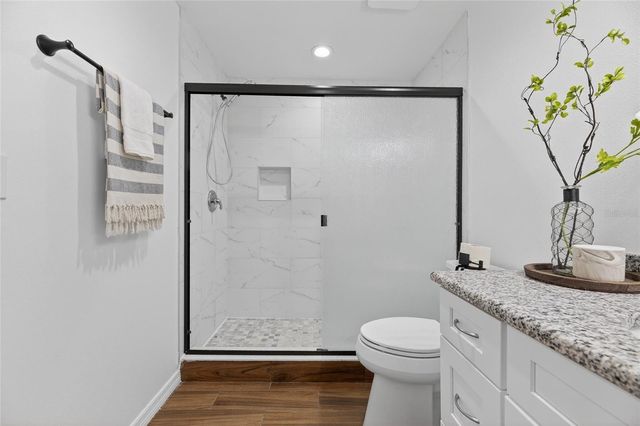 8050 CAROLYN STREET NE, St Petersburg, FL 33702