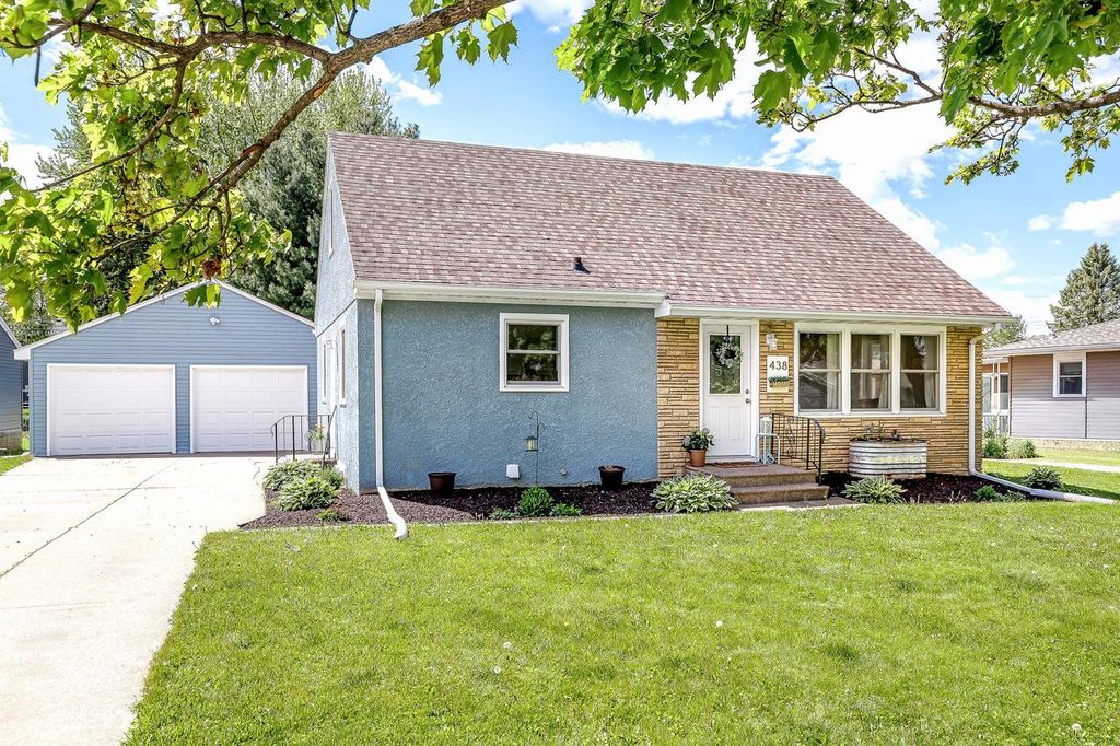 438 Tilson STREET N, West Salem, WI 54669