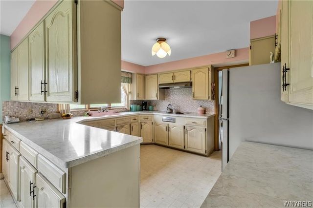 5153 Lake Shore Road, Hamburg, NY 14075