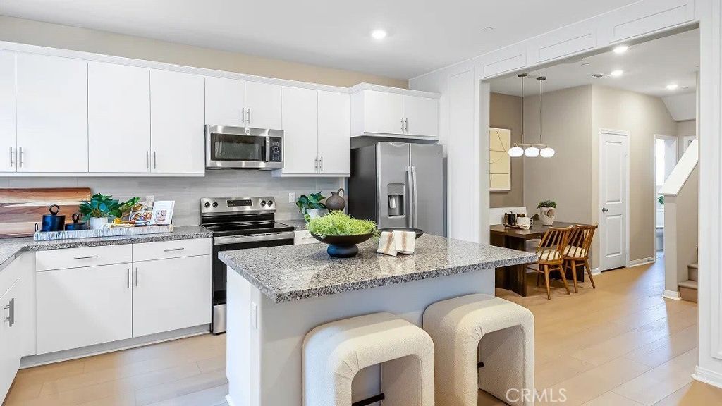 1670 Phantom Lane, Rialto, CA 92376