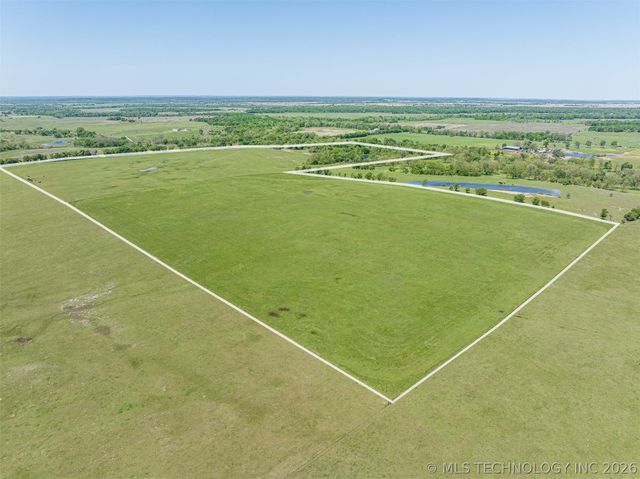 24600 S 4260 Road, Chelsea, OK 74016