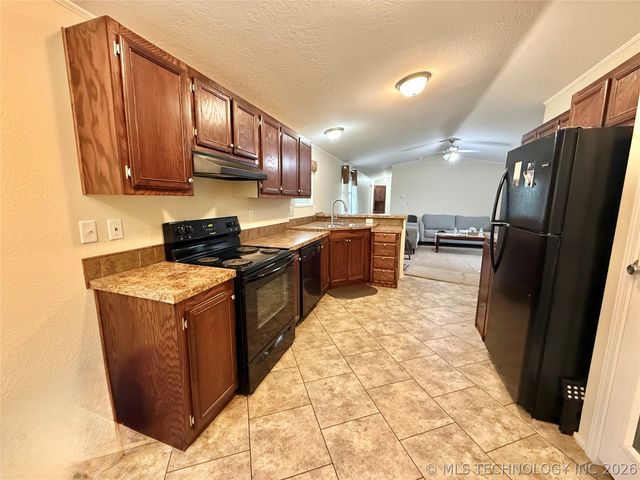 24600 S 4260 Road, Chelsea, OK 74016