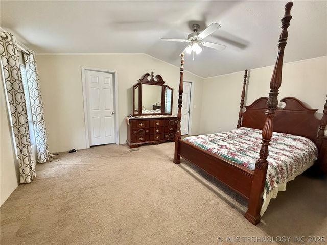 24600 S 4260 Road, Chelsea, OK 74016