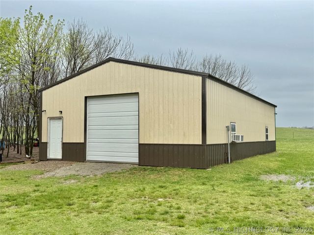 24600 S 4260 Road, Chelsea, OK 74016