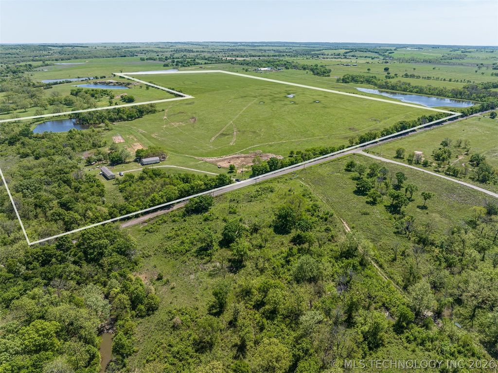 24600 S 4260 Road, Chelsea, OK 74016