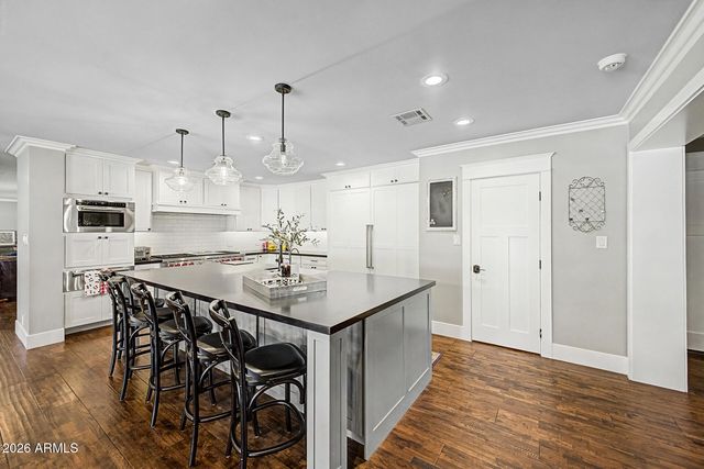 7315 N 3RD Avenue, Phoenix, AZ 85021