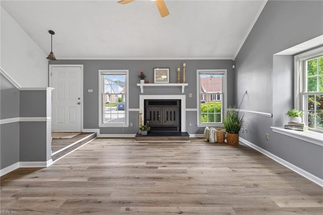 131 Tidal DR, Newport News, VA 23606