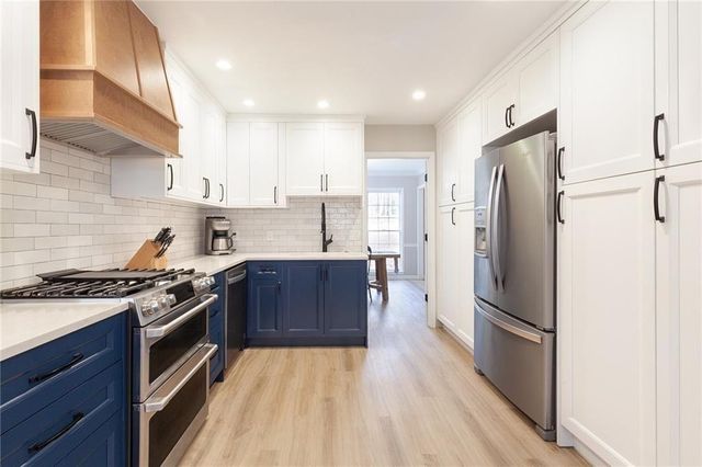 4782 Hill NE Court, Roswell, GA 30075