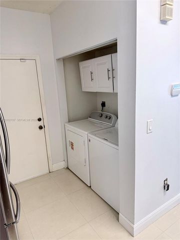 1704 SW 101st Ter, Miramar, FL 33025