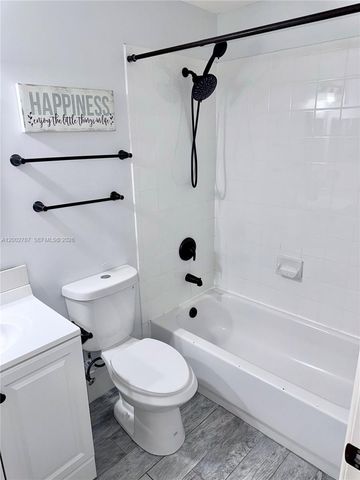 1704 SW 101st Ter, Miramar, FL 33025