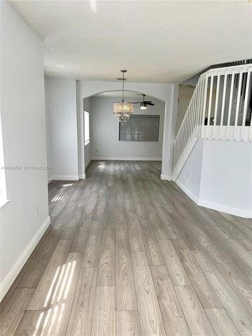 1704 SW 101st Ter, Miramar, FL 33025