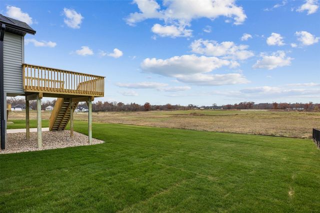 3660 Mclain Way, Hiawatha, IA 52233