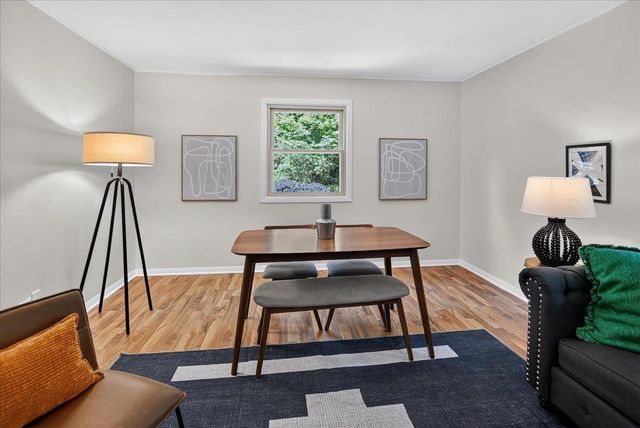 2658 Oak Crest Circle, Sun Prairie, WI 53590