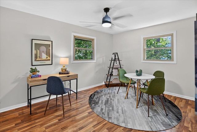 2658 Oak Crest Circle, Sun Prairie, WI 53590