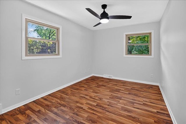 2658 Oak Crest Circle, Sun Prairie, WI 53590