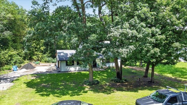 2658 Oak Crest Circle, Sun Prairie, WI 53590