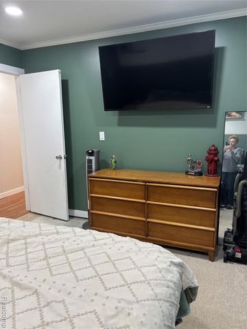 9428 Ute Pointe Drive, Clarkston, MI 48346