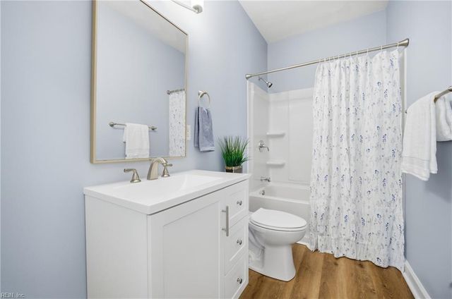 3943 Rex CIR, Chesapeake, VA 23321