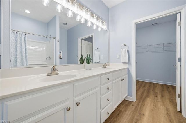 3943 Rex CIR, Chesapeake, VA 23321