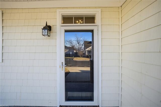 3943 Rex CIR, Chesapeake, VA 23321