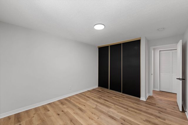 3540 Hennepin Avenue S 218, Minneapolis, MN 55408