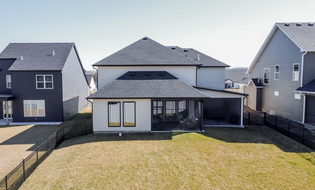 5013 WHISPER DR, Columbia, MO 65203