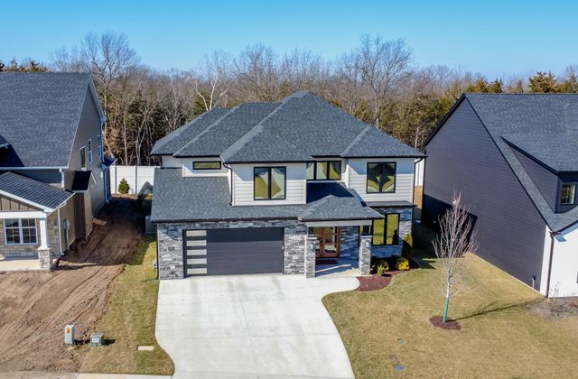 5013 WHISPER DR, Columbia, MO 65203