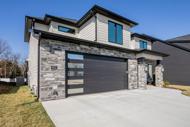 5013 WHISPER DR, Columbia, MO 65203