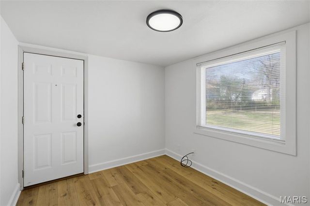 5309 Winslow Drive, St Louis, MO 63121