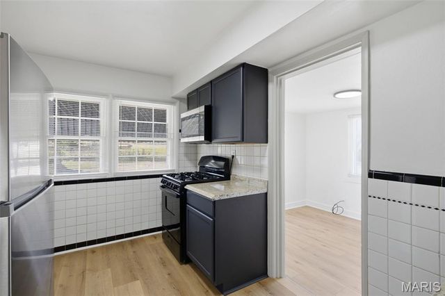 5309 Winslow Drive, St Louis, MO 63121