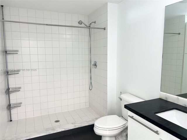888 Biscayne Boulevard 3701, Miami, FL 33132