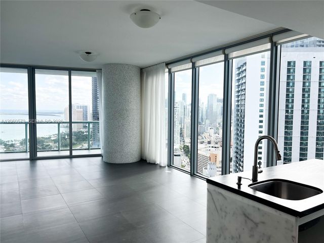 888 Biscayne Boulevard 3701, Miami, FL 33132