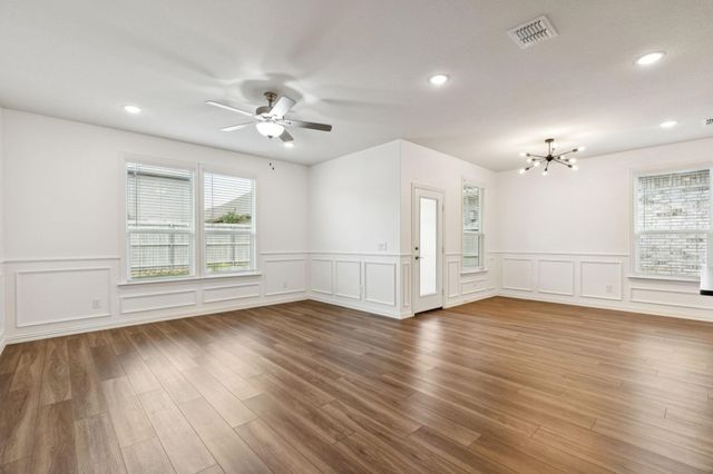 2412 Rooster Lane, Northlake, TX 76247