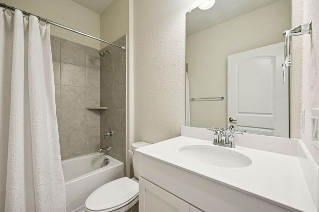 2412 Rooster Lane, Northlake, TX 76247