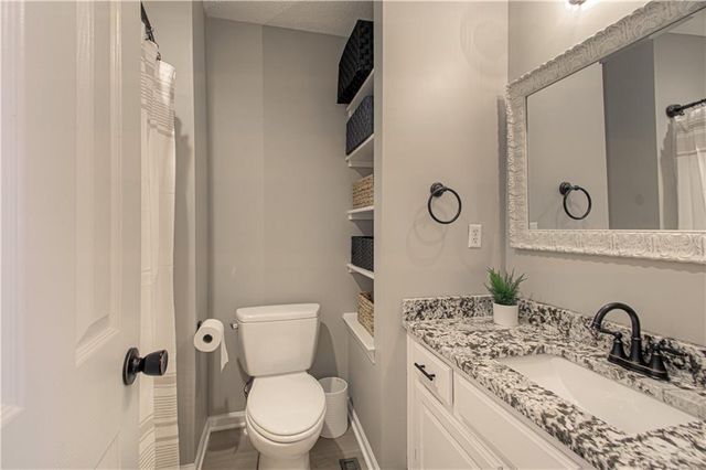 20920 W 125TH Terrace, Olathe, KS 66061
