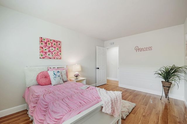 1329 Essex Way, San Jose, CA 95117