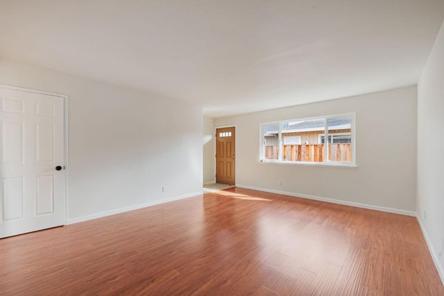 1329 Essex Way, San Jose, CA 95117