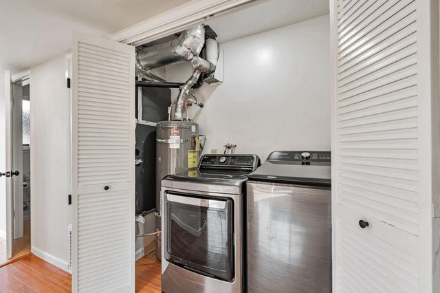 1329 Essex Way, San Jose, CA 95117